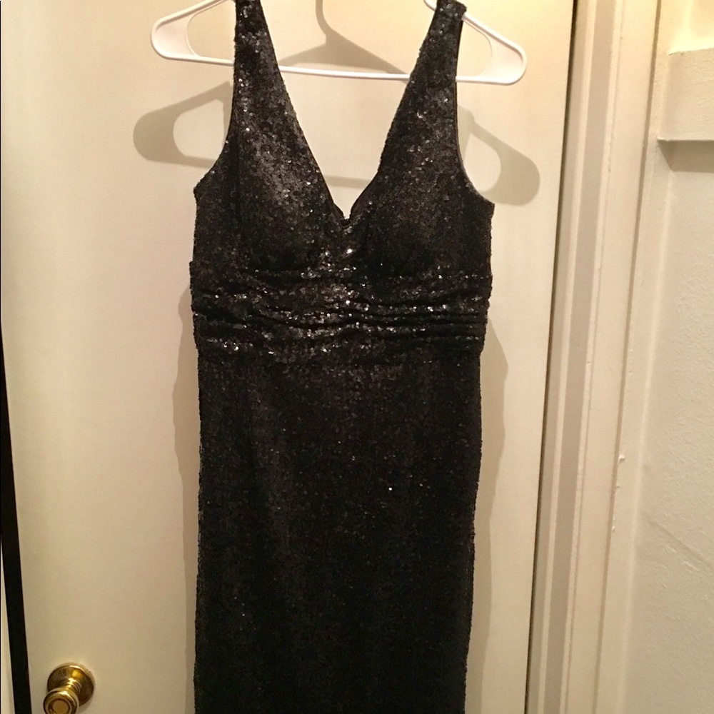 Eliza J Sequin V-Neck Sheath Cocktail Party Dress - Picture 4 of 8